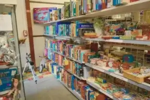 Rayons de jeux de société et jeux divers de seconde main